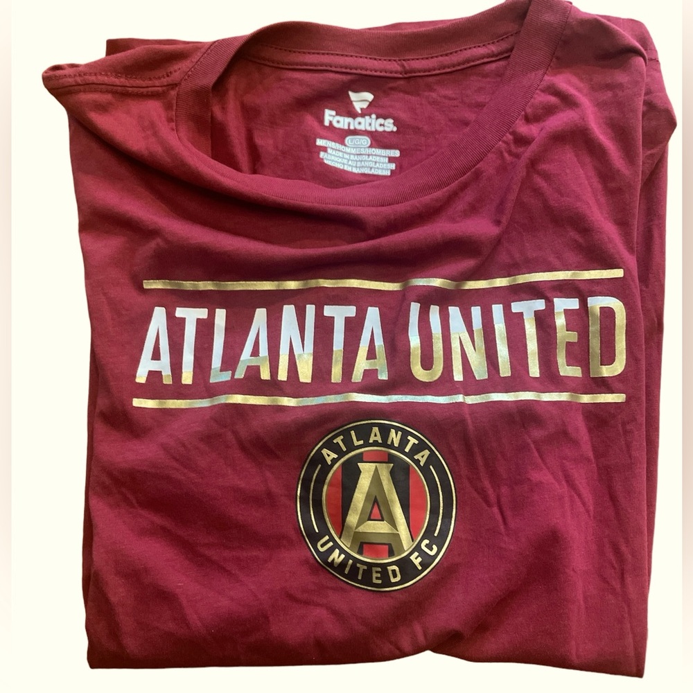 Size Large, Men’s Atlanta United FC cotton T-Shirt,‎ MLS